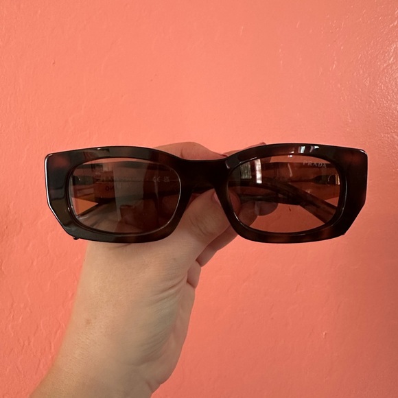PRADA 🆕 Sunglasses - Picture 10 of 10